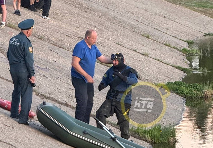 Жители сообщили об утонувшей в районе пляжа девочке